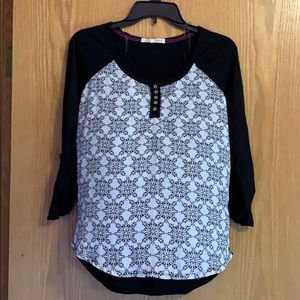 Patterned Long-sleeved Tee